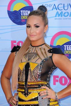 Засвет Деми Ловато на Teen Choice Awards, Июль 2012