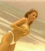 Красотка София Вергара оголила грудь и попу для Sofia Vergara Swimsuit Calendar Video фото #7