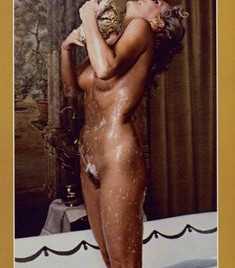 Обнажённая Урсула Андресс снялась в журнале Playboy фото #3